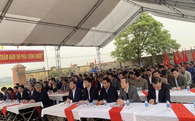 Huyện nhà phát động Tết trồng cây đời đời nhớ ơn Bác Hồ năm 2025